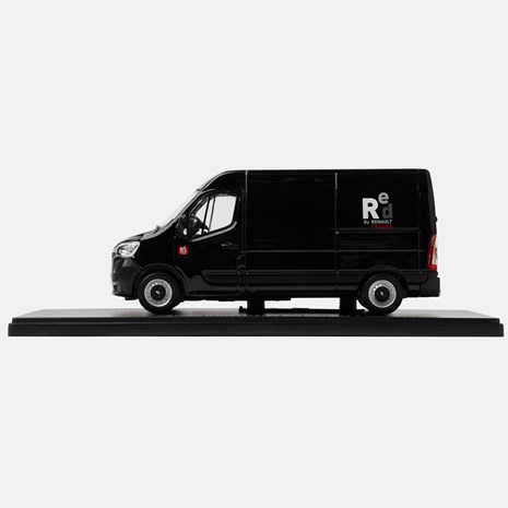 Renault Trucks Master Red EDITION 1:43 scale model merchandise 6